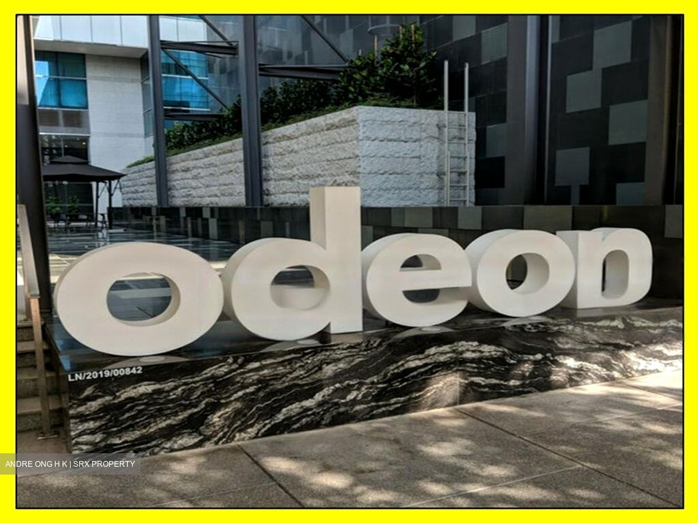Odeon Towers (D7), Office #450796241
